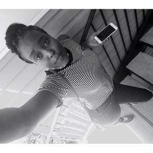 Meet your Posher, Abigael